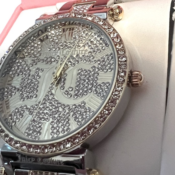 Juicy Couture Los Angeles NWT Amazing Juicy Bling Silver & Gold Tone Link Watch - Picture 3 of 8